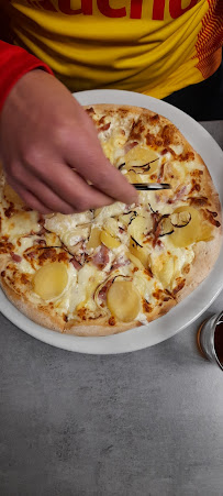 Plats et boissons du Pizzeria LA BOITE A PIZZA Lens - n°18