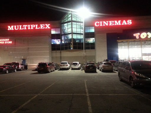 Movie Theater «College Point Multiplex Cinemas», reviews and photos, 2855 Ulmer St, Flushing, NY 11354, USA