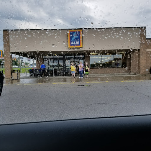 Supermarket «ALDI», reviews and photos, 15849 OH-170, Calcutta, OH 43920, USA
