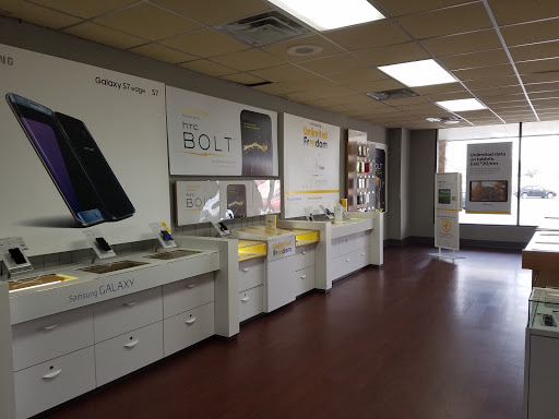 Cell Phone Store «Sprint Store», reviews and photos, 1628 Beltline Rd SW, Decatur, AL 35601, USA