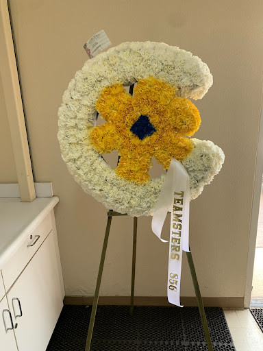 Florist «Village Flowers & Gifts», reviews and photos, 527 W Lodi Ave, Lodi, CA 95242, USA