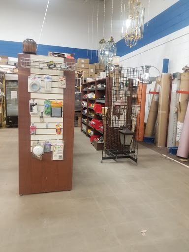 Building Materials Store «ReStore Fox Valley Habitat for Humanity», reviews and photos, 4100 Fox Valley Center Dr, Aurora, IL 60504, USA