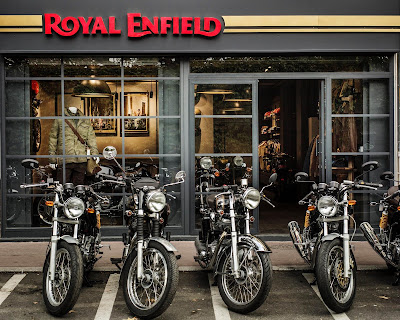 Tendance Roadster Concession Royal Enfield, Mash, Energica, Ural, Super Soco, Hyosung, Ebroh à Levallois-Perret