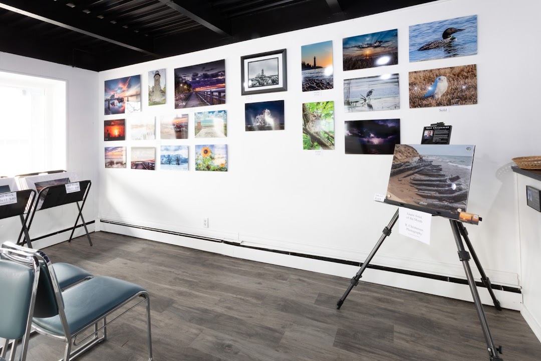 Grand Haven Gallery & Photography Learning Center