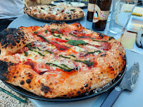 Plats et boissons du Marinara Pizzeria Napoletana à Saint-Julien-les-Rosiers - n°17