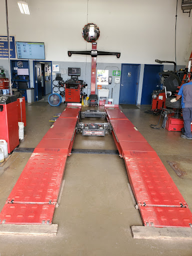 Auto Repair Shop «G&C Tire and Auto Service», reviews and photos, 11707 Pump Station Way, Manassas, VA 20109, USA