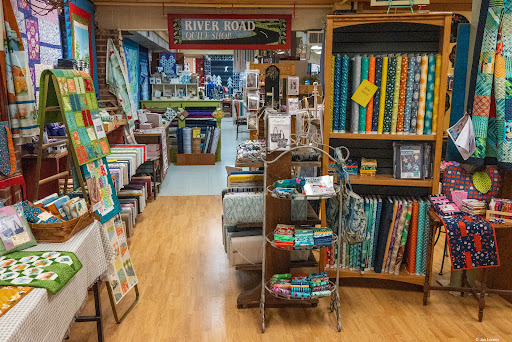 Quilt Shop «River Road Quilt Shop @ Nelson Flag», reviews and photos, 2501 South Ave, La Crosse, WI 54601, USA