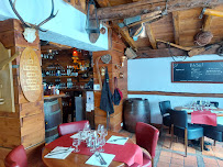 Atmosphère du Restaurant Au Resto Pasta&Grill à Valloire - n°14