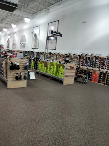 Shoe Store «DSW Designer Shoe Warehouse», reviews and photos, 6905 Mills Civic Pkwy, West Des Moines, IA 50266, USA