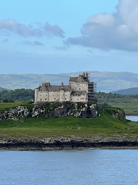 Duart Castle by null