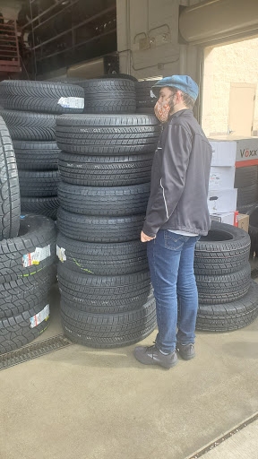 Tire Shop «Discount Tire Store», reviews and photos, 17977 NE 76th St, Redmond, WA 98052, USA