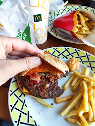 Photo n°8 de McDonald's à Guingamp ()