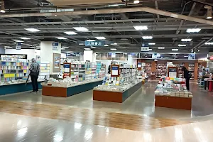 Ogaki Bookstore & Cafe - Aeon Mall Kitaoji image