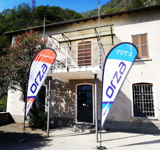 Orza Scuola Vela - Base di Dervio Via Giacomo Matteotti, 3, 23824 Dervio LC, Italia