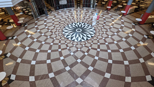 Shopping Mall «Atrium», reviews and photos, 100 W Randolph St, Chicago, IL 60601, USA