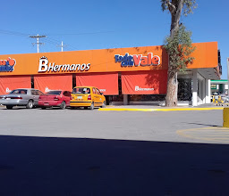 Soriana Híper Fundadores photo