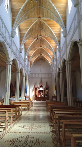 Parroquia San Ambrosio de Chanco - Iglesia