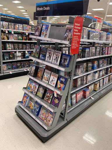 Department Store «Target», reviews and photos, 1111 Brook Forest Ave, Shorewood, IL 60404, USA