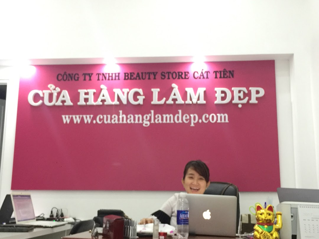 Cửa Hàng Làm Đẹp