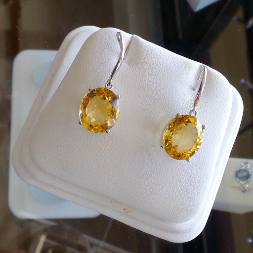 Jewelry Store «Argento Laraine Fine Jewelry», reviews and photos, 166 Sycamore St #140, Williston, VT 05495, USA