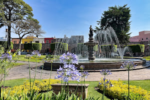 Plaza Villalongin image