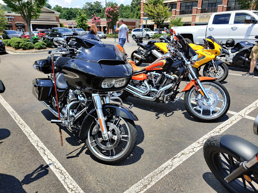 Motorcycle Dealer «Freedom Powersports Canton», reviews and photos, 645 Riverstone Pkwy, Canton, GA 30114, USA