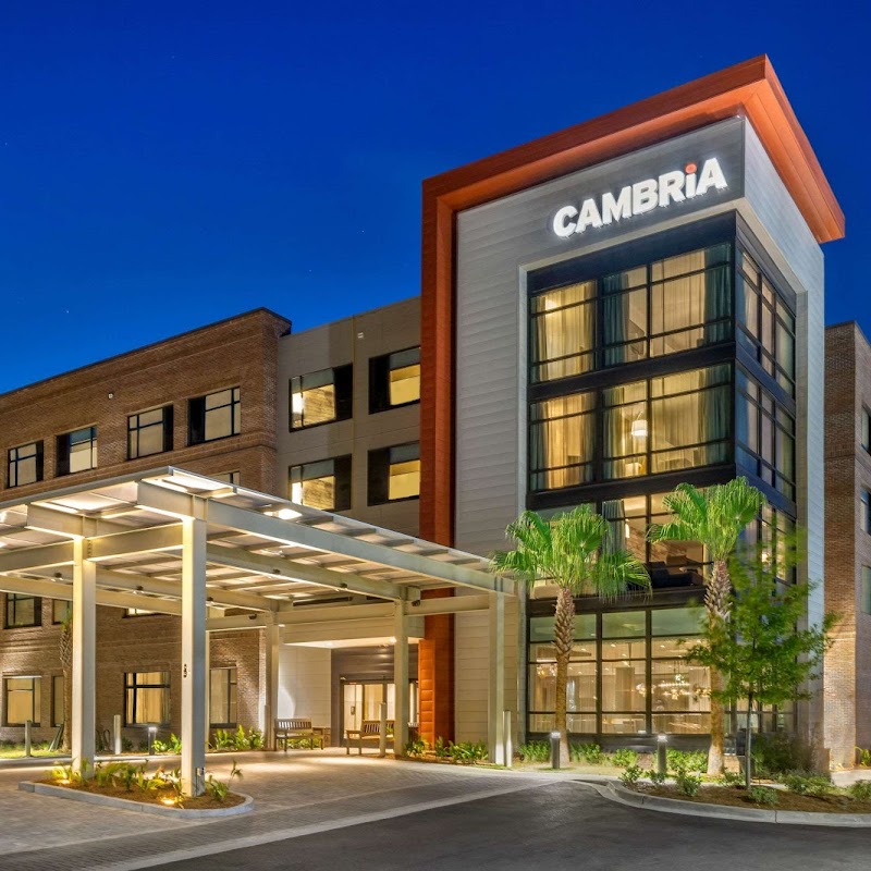 Cambria Hotel Charleston Riverview