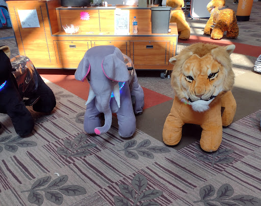 Shopping Mall «The Lakes Mall», reviews and photos, 5600 Harvey St, Muskegon, MI 49444, USA