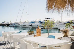 Restaurante Bruno Port Calanova - Amplia y soleada terraza sobre el mar ️ image