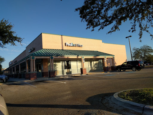 Print Shop «FedEx Office Print & Ship Center», reviews and photos, 11381 Causeway Blvd, Brandon, FL 33511, USA