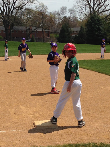 Sporting Goods Store «Wilmette Bicycle & Sport Shop, Inc.», reviews and photos, 605 Green Bay Rd, Wilmette, IL 60091, USA