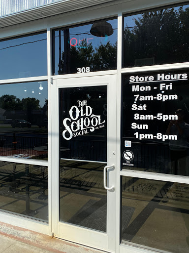Old School Coffee Co.& Frozen Yogurt, 308 S Locust St, Sweet Springs, MO 65351, USA, 