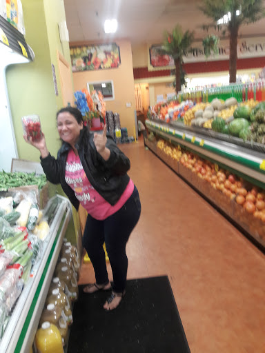 Grocery Store «Bravo Supermarkets», reviews and photos, 6819 Miramar Pkwy, Miramar, FL 33023, USA