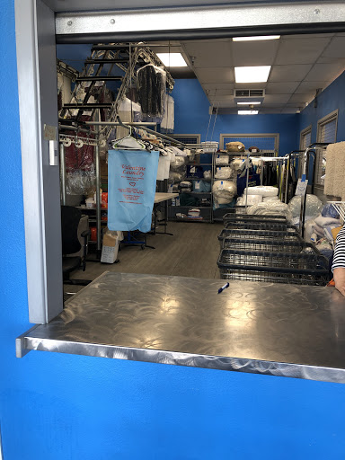 Laundry «Valentine Laundry», reviews and photos, 42065 Washington St, Palm Desert, CA 92211, USA