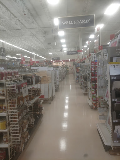 Craft Store «Michaels», reviews and photos, 3940 28th St SE, Grand Rapids, MI 49512, USA