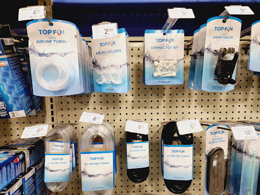 Pet Supply Store «PetSmart», reviews and photos, 5766 Lindero Canyon Rd, Westlake Village, CA 91362, USA