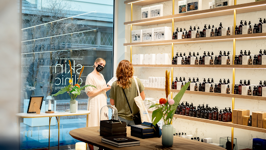 The skin co. Beauty experience store James Ensor gaanderij 20b, 22, 8400 Oostende, Belgique