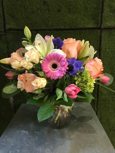 Florist «Blossoms», reviews and photos, 33866 Woodward Ave, Birmingham, MI 48009, USA