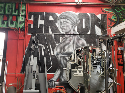 Gym «Iron Addicts Gym», reviews and photos, 2226 Cerritos Ave, Signal Hill, CA 90755, USA