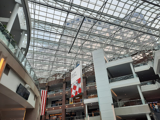 Shopping Mall «Fashion Centre at Pentagon City», reviews and photos, 1100 S Hayes St, Arlington, VA 22202, USA