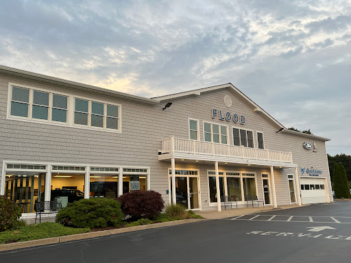 Ford Dealer «Flood Ford Lincoln», reviews and photos, 21 Woodruff Ave, Narragansett, RI 02882, USA