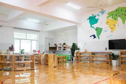 Trường Mầm Non Tuổi Thơ Montessori