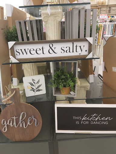 Craft Store «Hobby Lobby», reviews and photos, 1871 14th Ave SE, Albany, OR 97322, USA