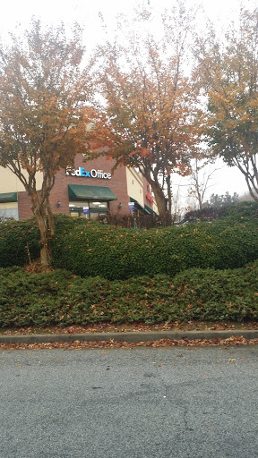 Print Shop «FedEx Office Print & Ship Center», reviews and photos, 105 Promenade Pkwy a, Fayetteville, GA 30214, USA