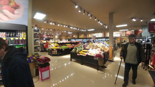Discount supermarket Québec