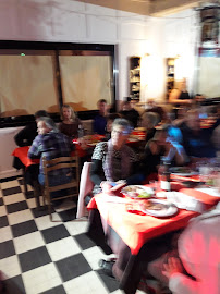 Atmosphère du Restaurant asiatique L'Auberge du Bonheur à Loury - n°5