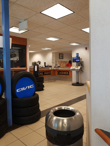 Car Dealer «Genthe Honda», reviews and photos, 15100 Eureka Rd, Southgate, MI 48195, USA