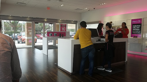 Cell Phone Store «T-Mobile», reviews and photos, 4432 Weston Rd, Davie, FL 33331, USA