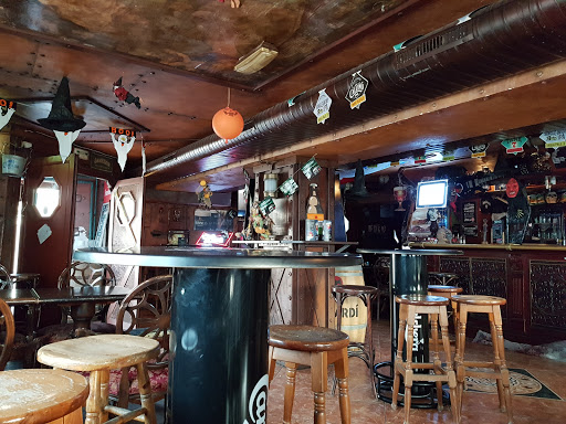 Bar de détente avec canapés en Marseille