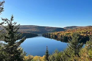 Lac Sacacomie image